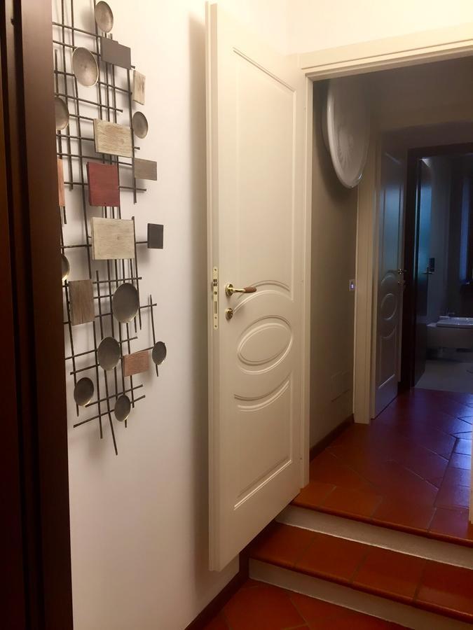 Marie Rose Luxury B&B & Apartment Ντεζεντσάνο ντελ Γκάρντα Εξωτερικό φωτογραφία
