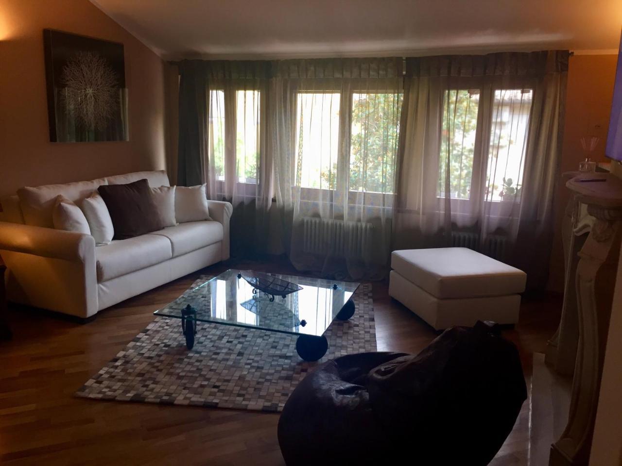 Marie Rose Luxury B&B & Apartment Ντεζεντσάνο ντελ Γκάρντα Εξωτερικό φωτογραφία