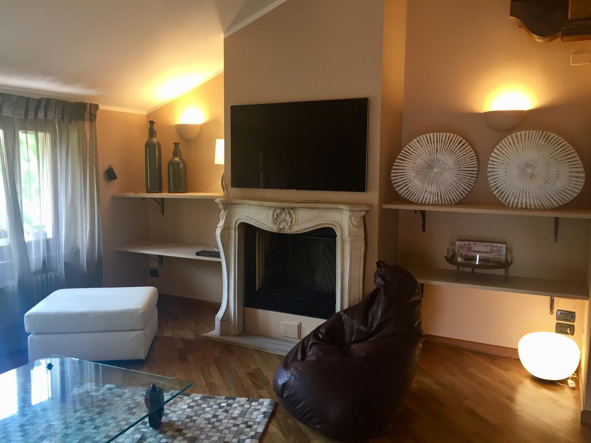 Marie Rose Luxury B&B & Apartment Ντεζεντσάνο ντελ Γκάρντα Εξωτερικό φωτογραφία